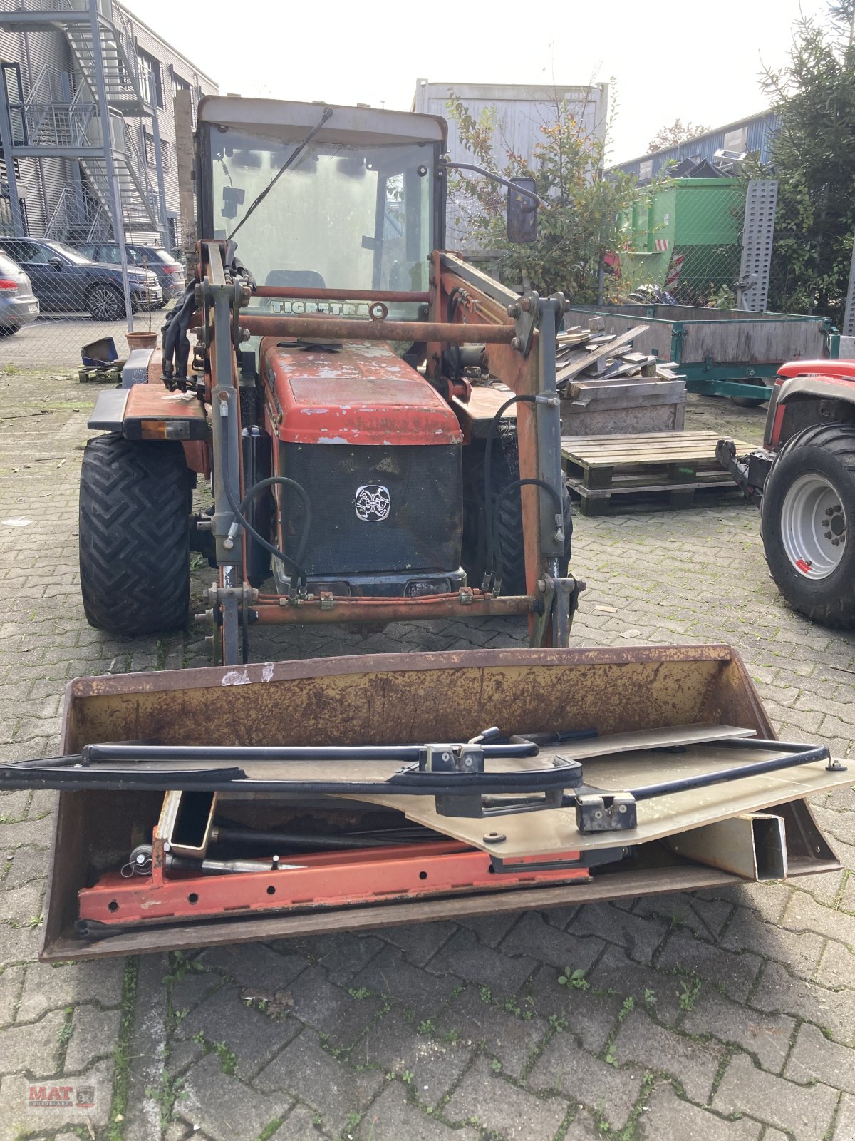 Traktor des Typs Antonio Carraro Tigretrac 5500, Gebrauchtmaschine in Waldkraiburg (Bild 1)