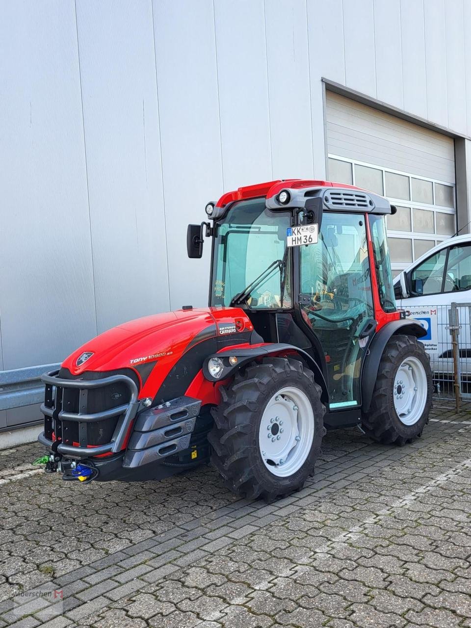 Traktor of the type Antonio Carraro Tony 8900 SR, Neumaschine in Tönisvorst (Picture 1)