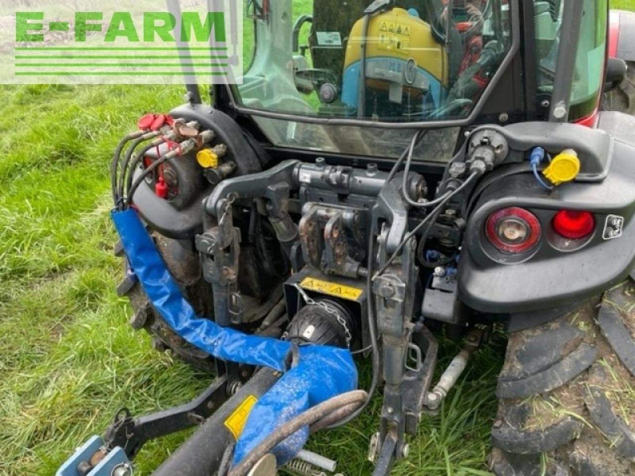 Traktor of the type Antonio Carraro trx 10900, Gebrauchtmaschine in CHAUVONCOURT (Picture 7)