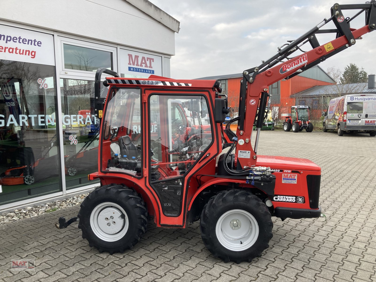 Traktor typu Antonio Carraro TTR 4400 HST, Gebrauchtmaschine w Waldkraiburg (Zdjęcie 2)