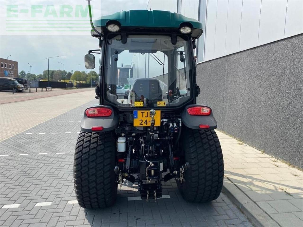 Traktor van het type ARBOS 3055/ lovol 504c 55 pk tractor , als nieuw, Gebrauchtmaschine in gg VEGHEL (Foto 8)