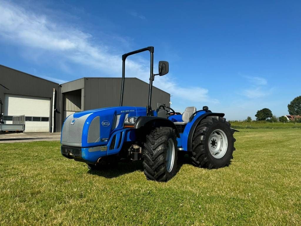 Traktor des Typs BCS Volcan V850 SDT Dualsteer, Gebrauchtmaschine in Heijningen (Bild 3)