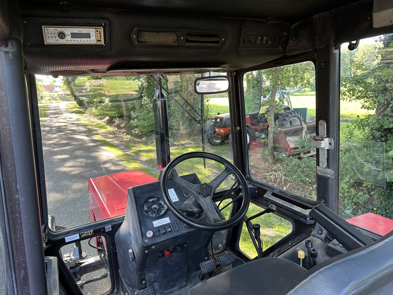 Traktor van het type Belarus 1025, Gebrauchtmaschine in Rossum (Foto 8)