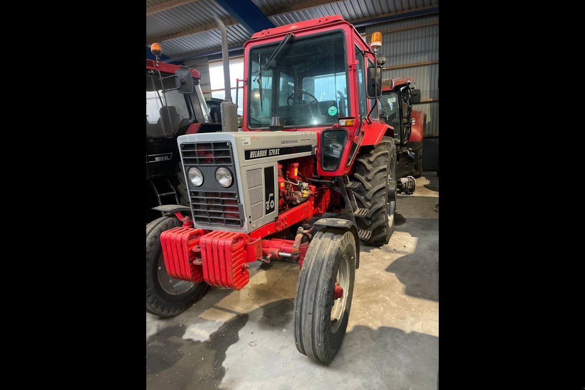 Traktor Türe ait Belarus 570, Gebrauchtmaschine içinde Viborg (resim 3)