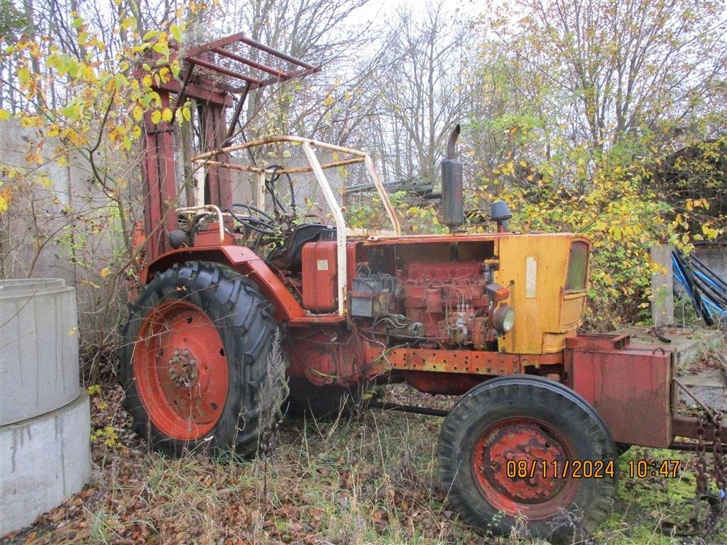 Traktor типа Belarus 611 omvendt kørselsretning og 8 meter lift., Gebrauchtmaschine в Høng (Фотография 2)