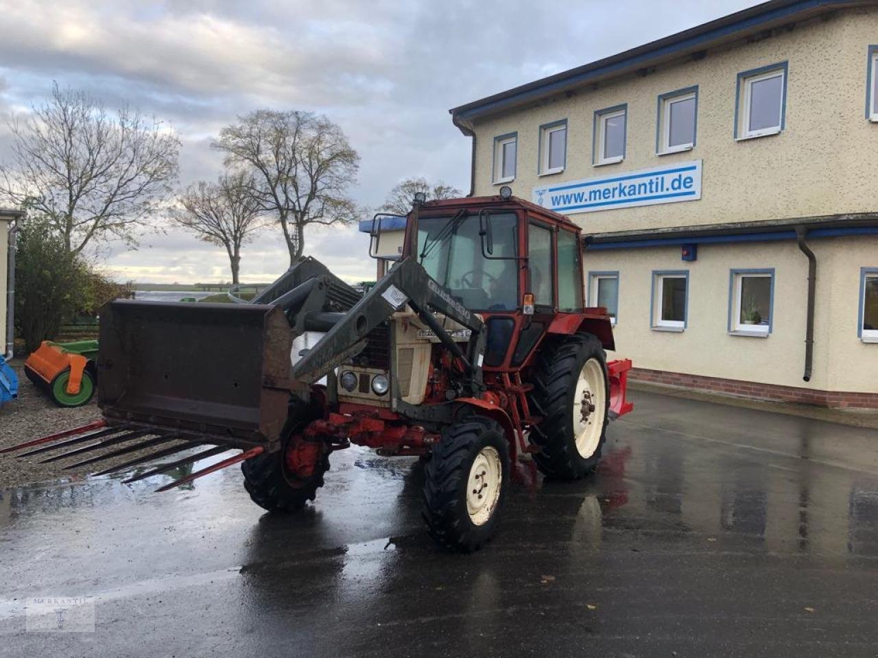 Traktor Türe ait Belarus MTS 82 FL + 3 Schar Beetpflug, Gebrauchtmaschine içinde Pragsdorf (resim 2)