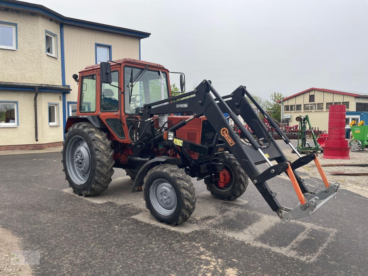 Traktor Türe ait Belarus MTS 82 + FL, Gebrauchtmaschine içinde Pragsdorf (resim 8)