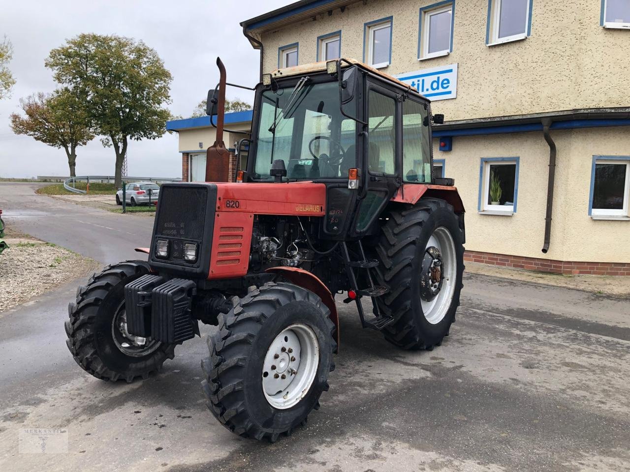 Traktor Türe ait Belarus MTS 820, Gebrauchtmaschine içinde Pragsdorf (resim 1)