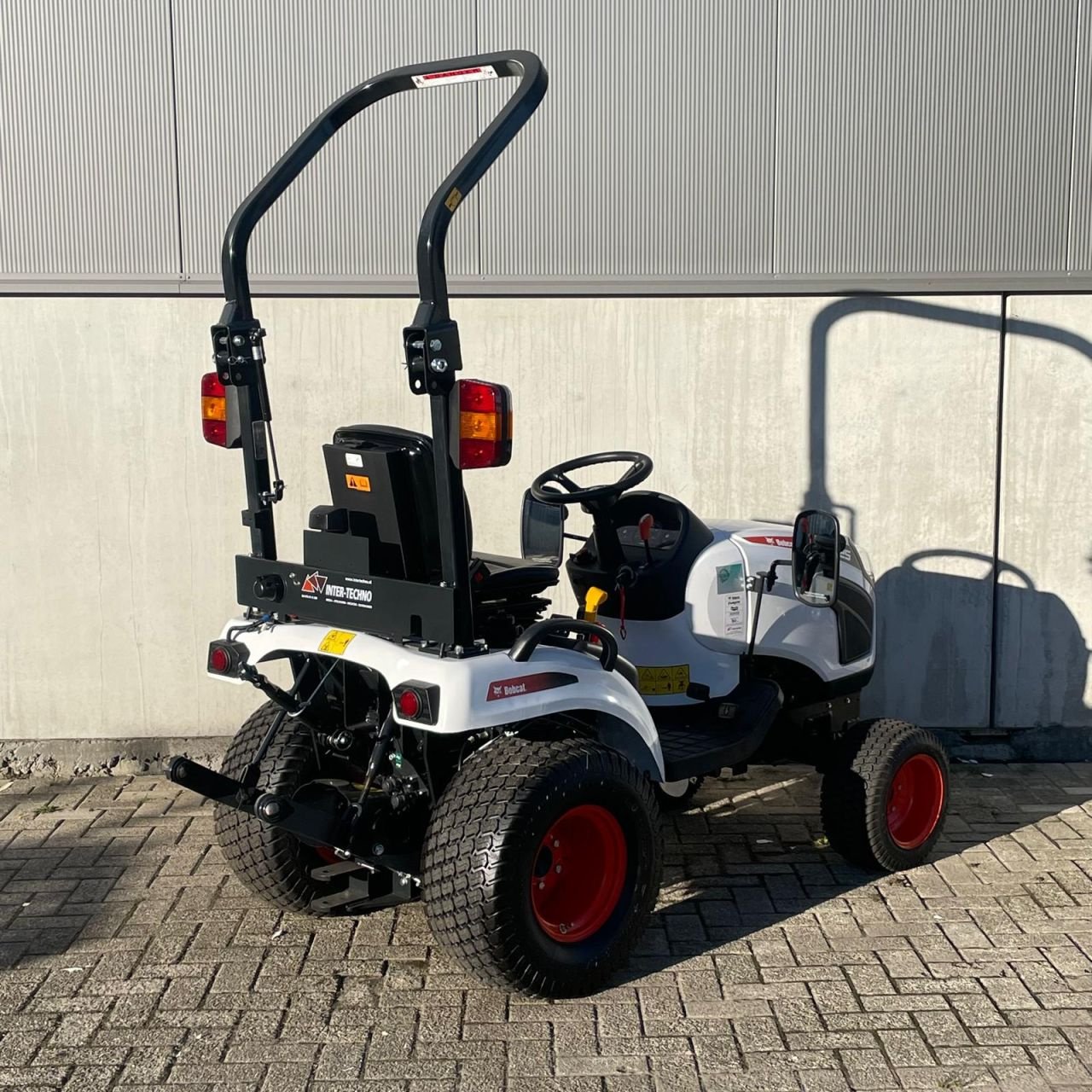 Traktor of the type Bobcat CT1025, Neumaschine in IJsselmuiden (Picture 5)