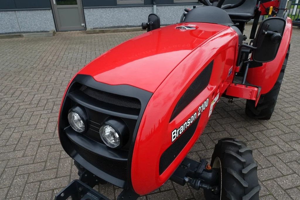 Traktor van het type Branson 2100 4wd / 00014 Draaiuren / Stuurbekrachtiging, Gebrauchtmaschine in Swifterband (Foto 5)