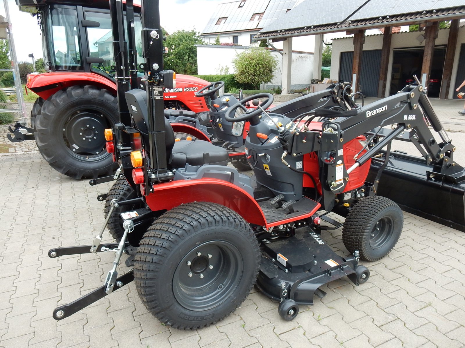 Traktor typu Branson 2505h, Neumaschine v Langfurth (Obrázok 3)