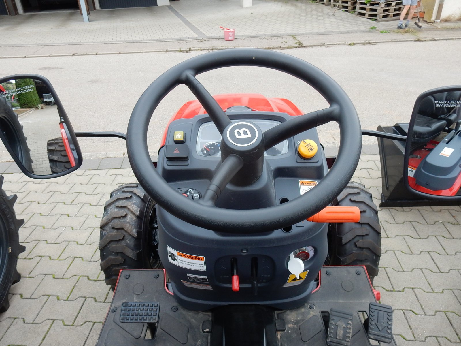 Traktor tipa Branson 2505h, Neumaschine u Langfurth (Slika 8)