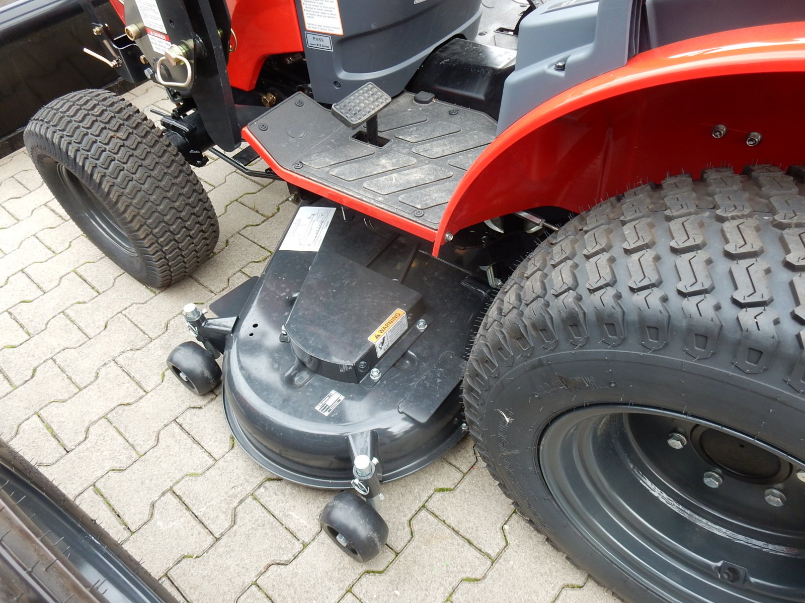 Traktor a típus Branson 2505h, Neumaschine ekkor: Langfurth (Kép 11)