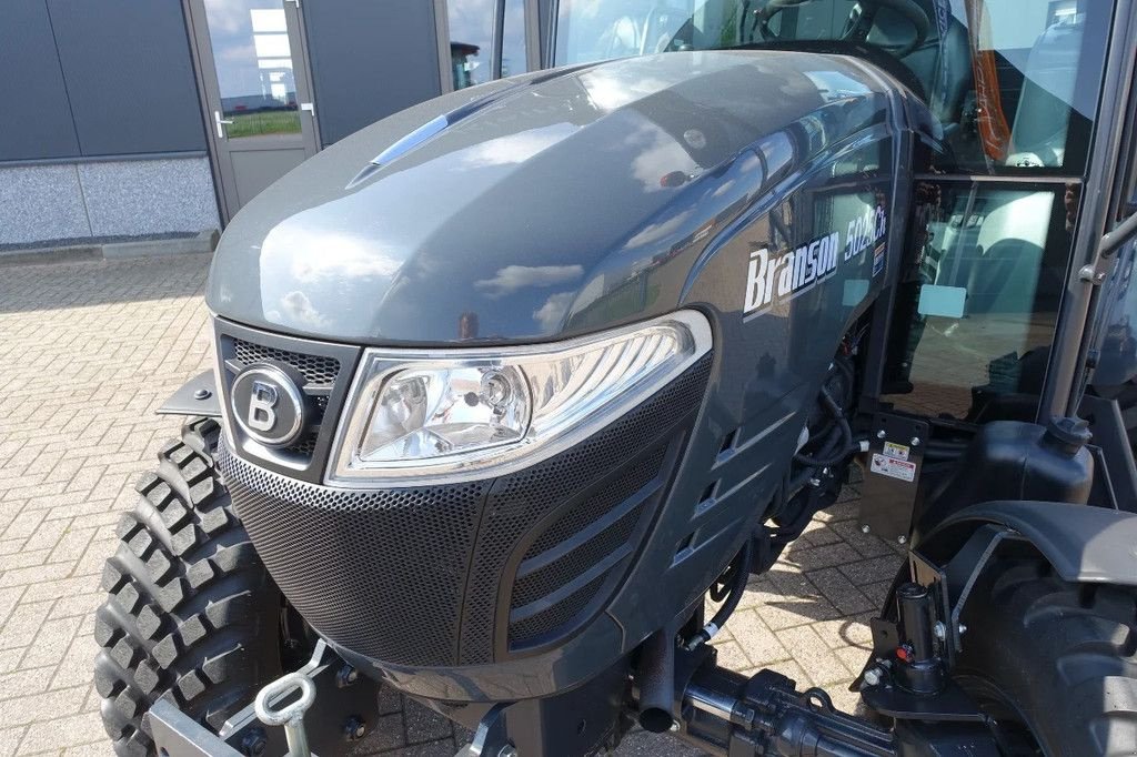 Traktor typu Branson 5025CH 4wd HST / 00160 Draaiuren / Black Edition, Gebrauchtmaschine v Swifterband (Obrázek 5)