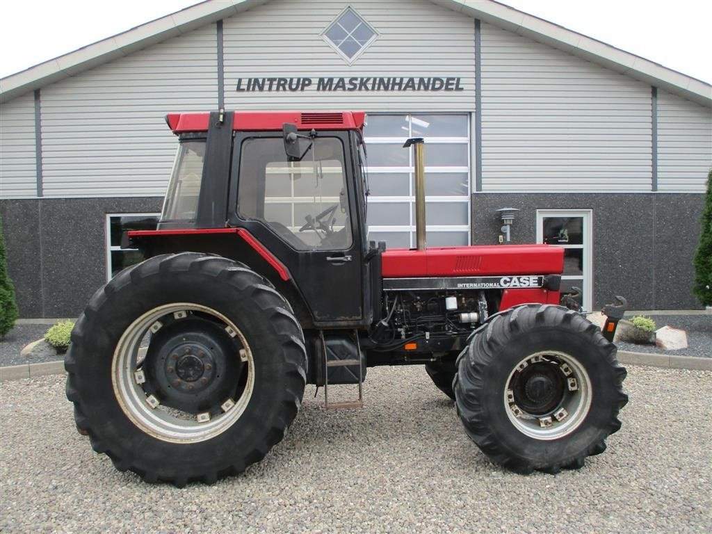 Traktor typu Case IH 1056 XLA Med frontlift, Gebrauchtmaschine v Lintrup (Obrázek 7)