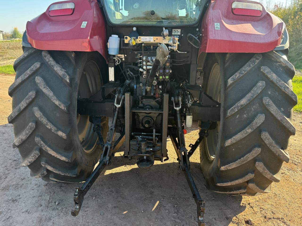 Traktor des Typs Case IH 115 U IH FARMALL, Gebrauchtmaschine in Könnern (Bild 4)