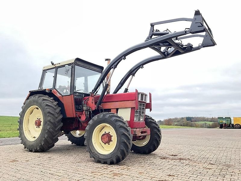 Traktor del tipo Case IH 1246 Allrad mit Comfort 2000 Kabine und Frontlader, Gebrauchtmaschine en Steinau  (Imagen 1)