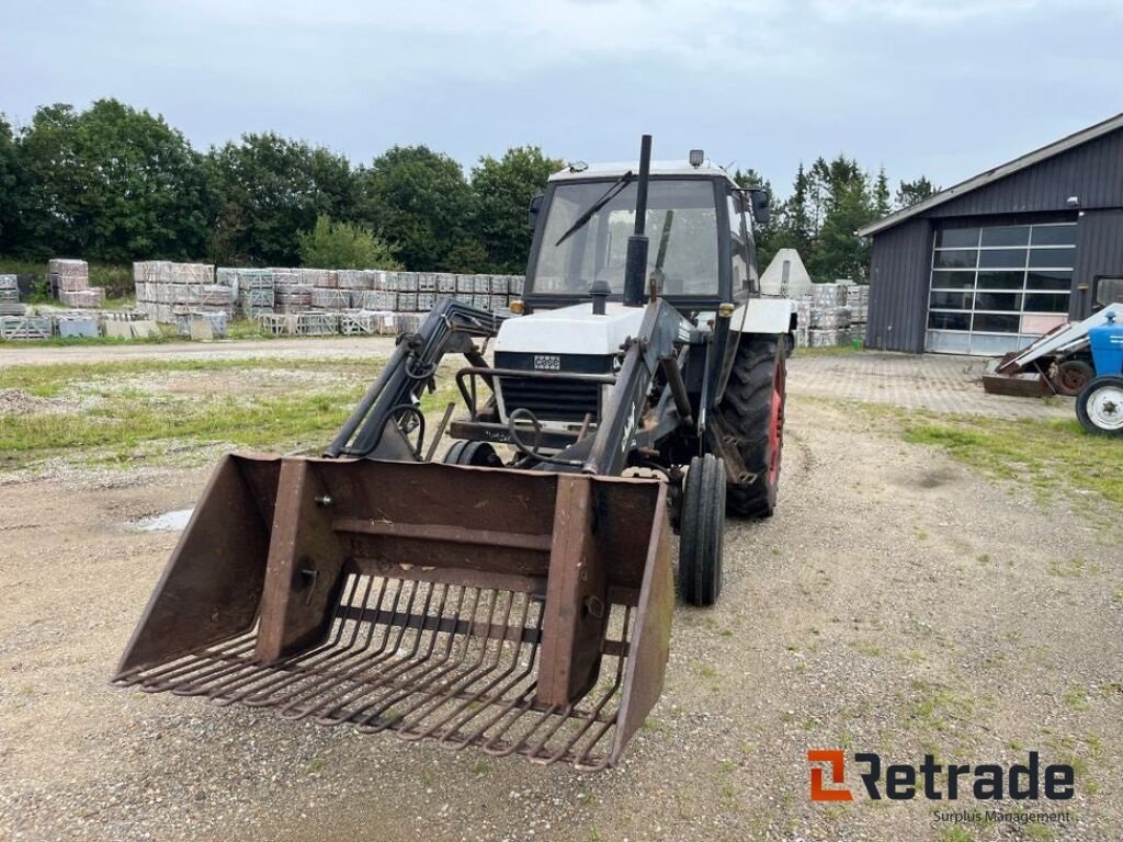 Traktor tip Case IH 1390 med Frontlæsser David Brown, Gebrauchtmaschine in Rødovre (Poză 2)