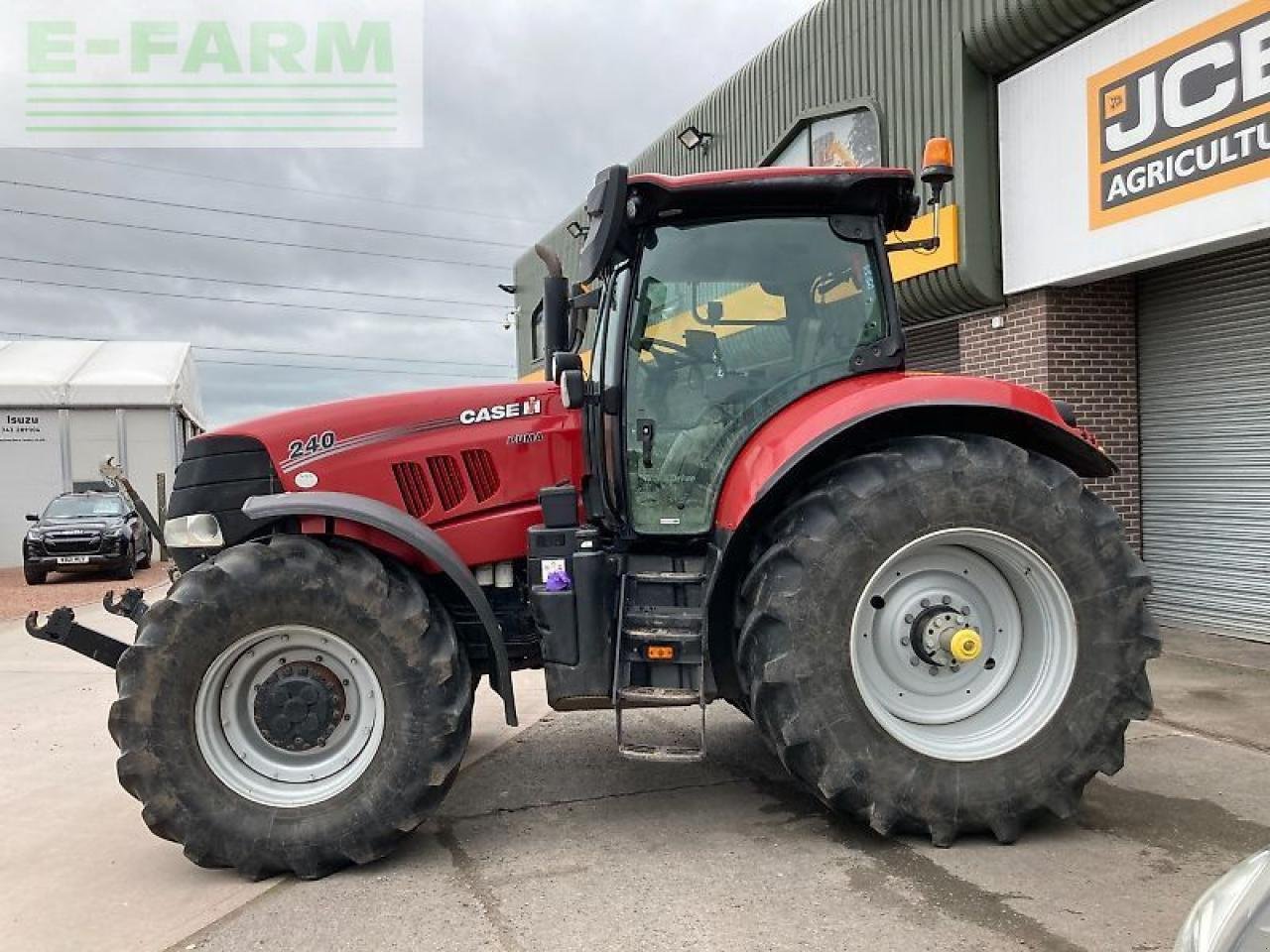 Traktor of the type Case IH 240 cvx, Gebrauchtmaschine in SHREWSBURRY (Picture 2)