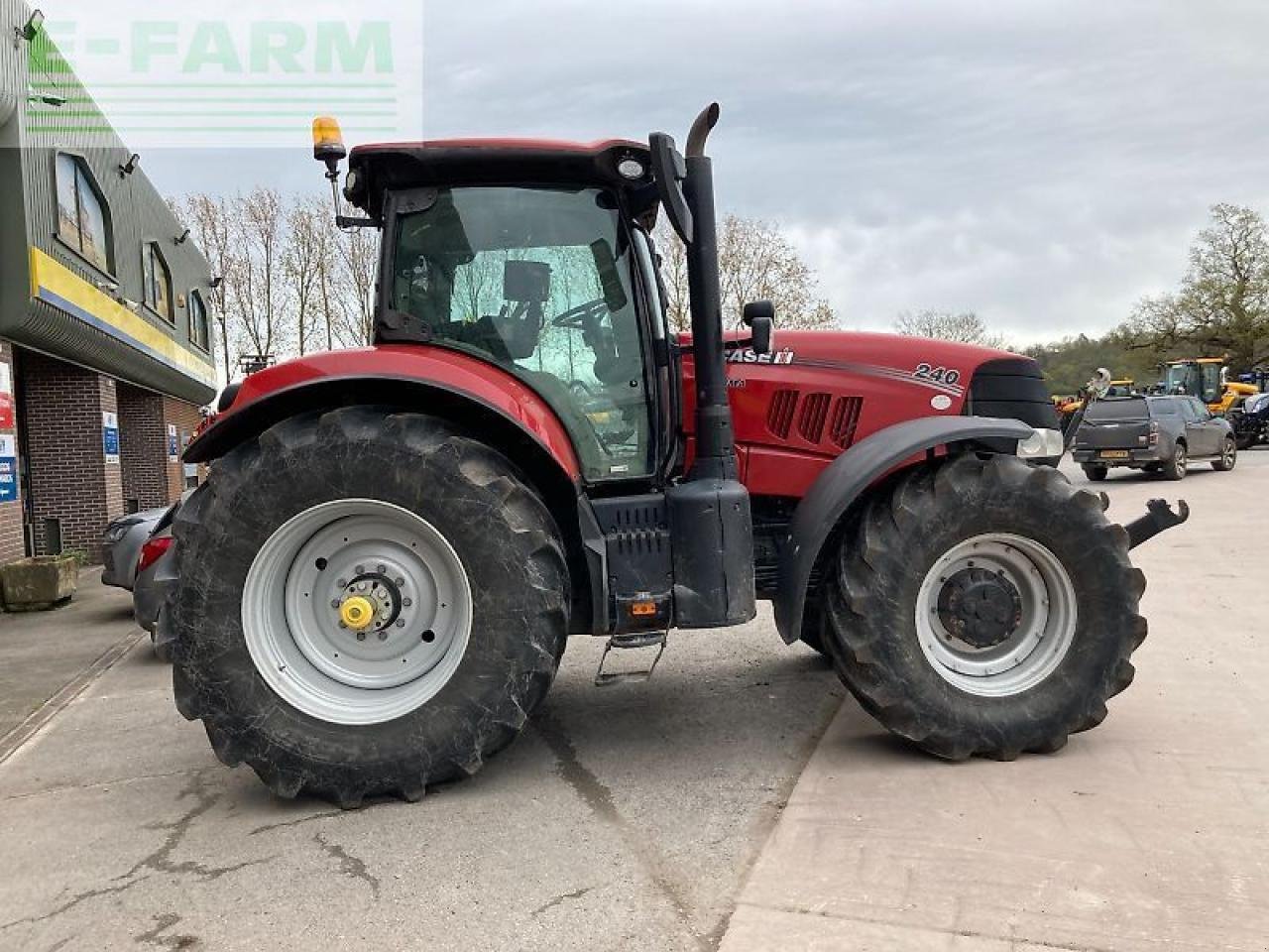 Traktor of the type Case IH 240 cvx, Gebrauchtmaschine in SHREWSBURRY (Picture 8)