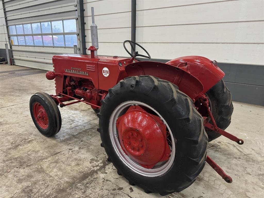 Traktor tip Case IH 250, Gebrauchtmaschine in Haderup (Poză 3)