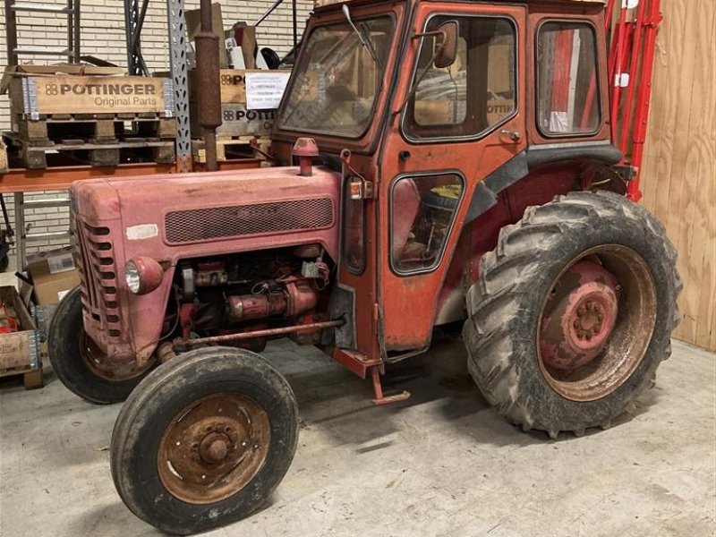 Traktor типа Case IH 275, Gebrauchtmaschine в Søllested (Фотография 1)