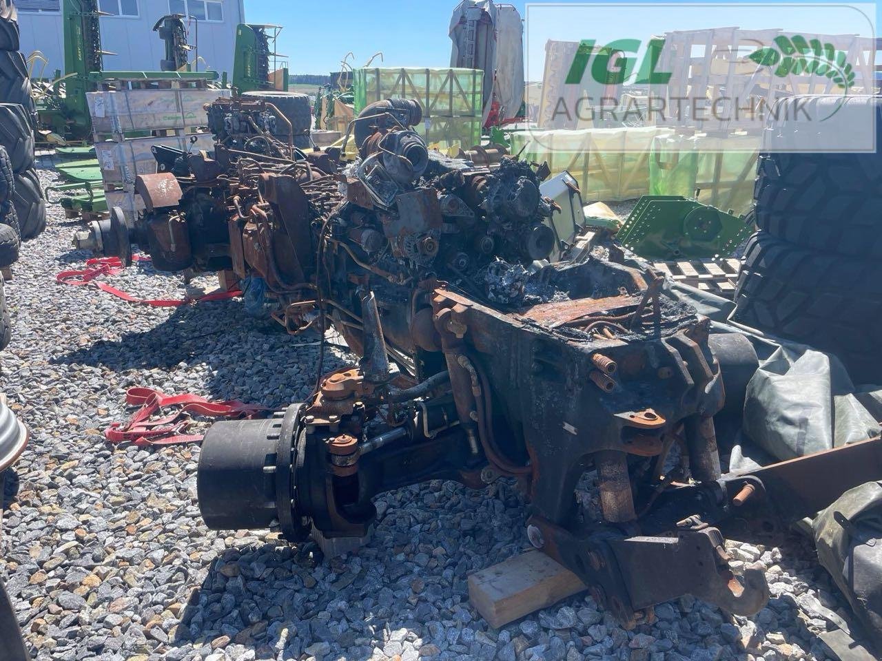 Traktor tip Case IH 300 CVX Brandschaden, Gebrauchtmaschine in Nabburg (Poză 4)