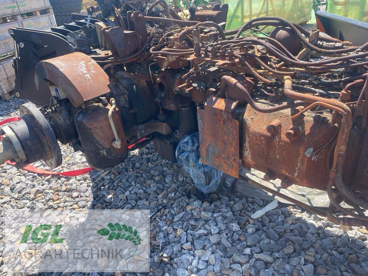 Traktor типа Case IH 300 CVX Brandschaden, Gebrauchtmaschine в Nabburg (Фотография 5)