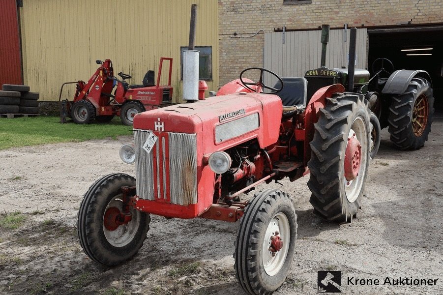 Traktor du type Case IH 414 International Diesel 4 cyl., Gebrauchtmaschine en Hadsund (Photo 2)