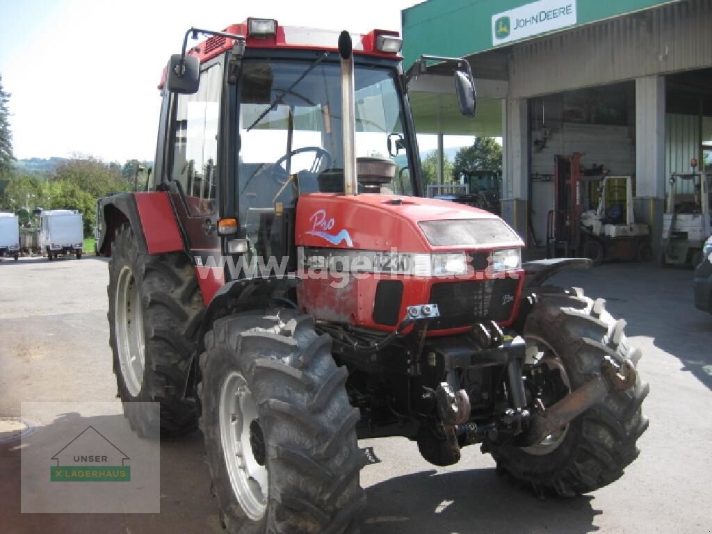 Traktor van het type Case IH 4230 A PRO, Gebrauchtmaschine in Ottensheim (Foto 5)