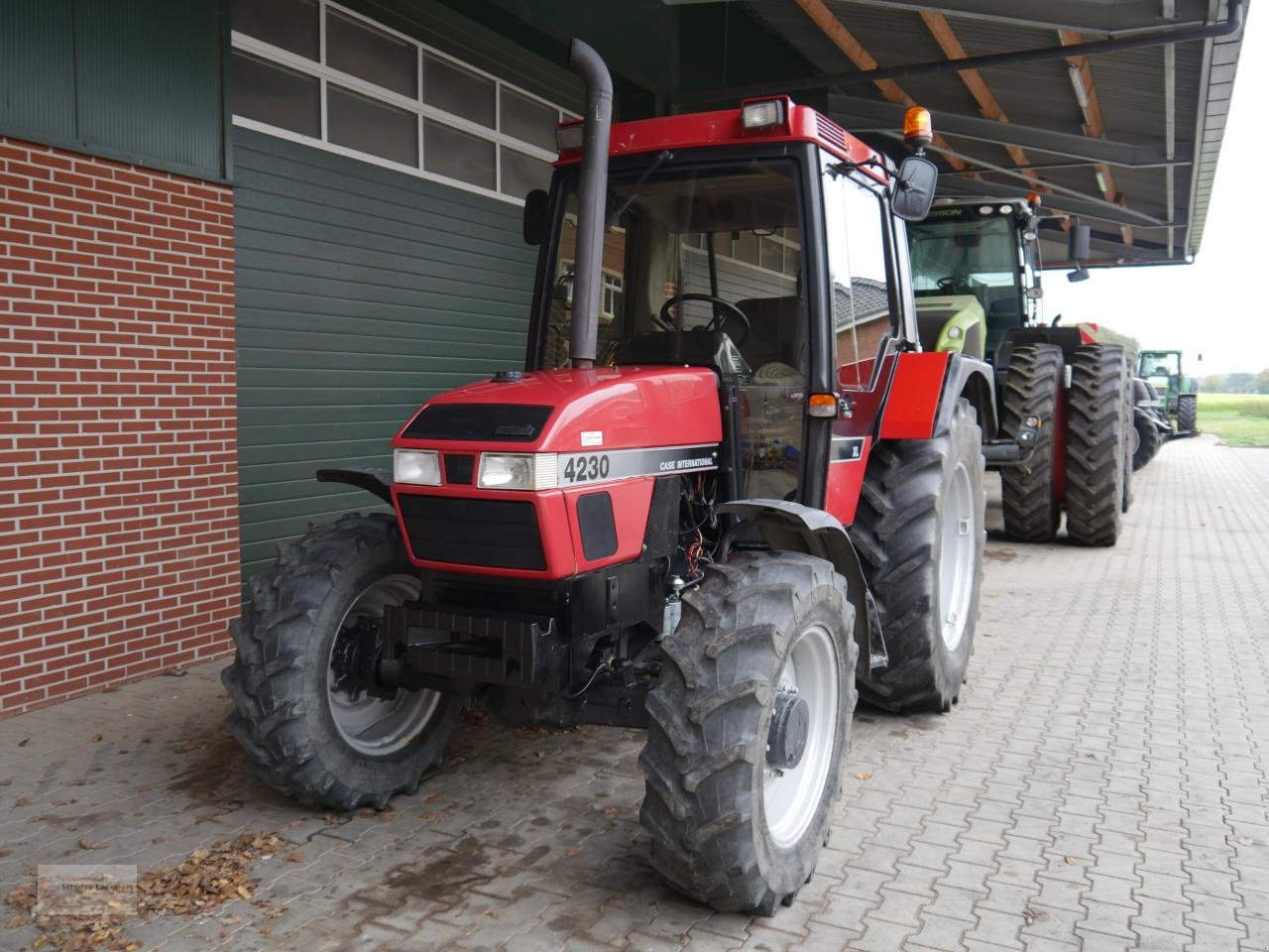 Traktor des Typs Case IH 4230 XL, Gebrauchtmaschine in Borken (Bild 3)