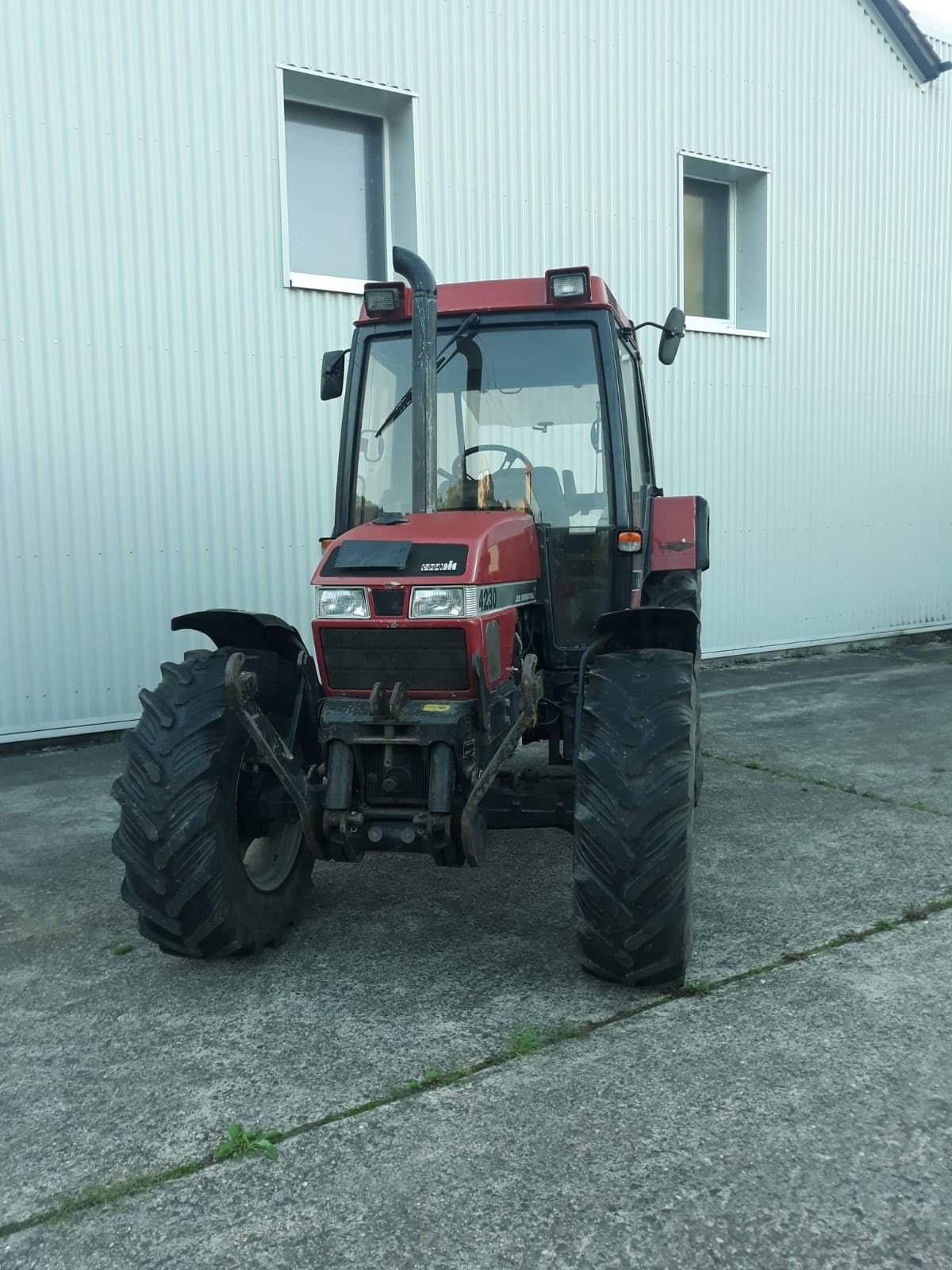 Traktor του τύπου Case IH 4230 XL, Gebrauchtmaschine σε Neuenstadt (Φωτογραφία 2)