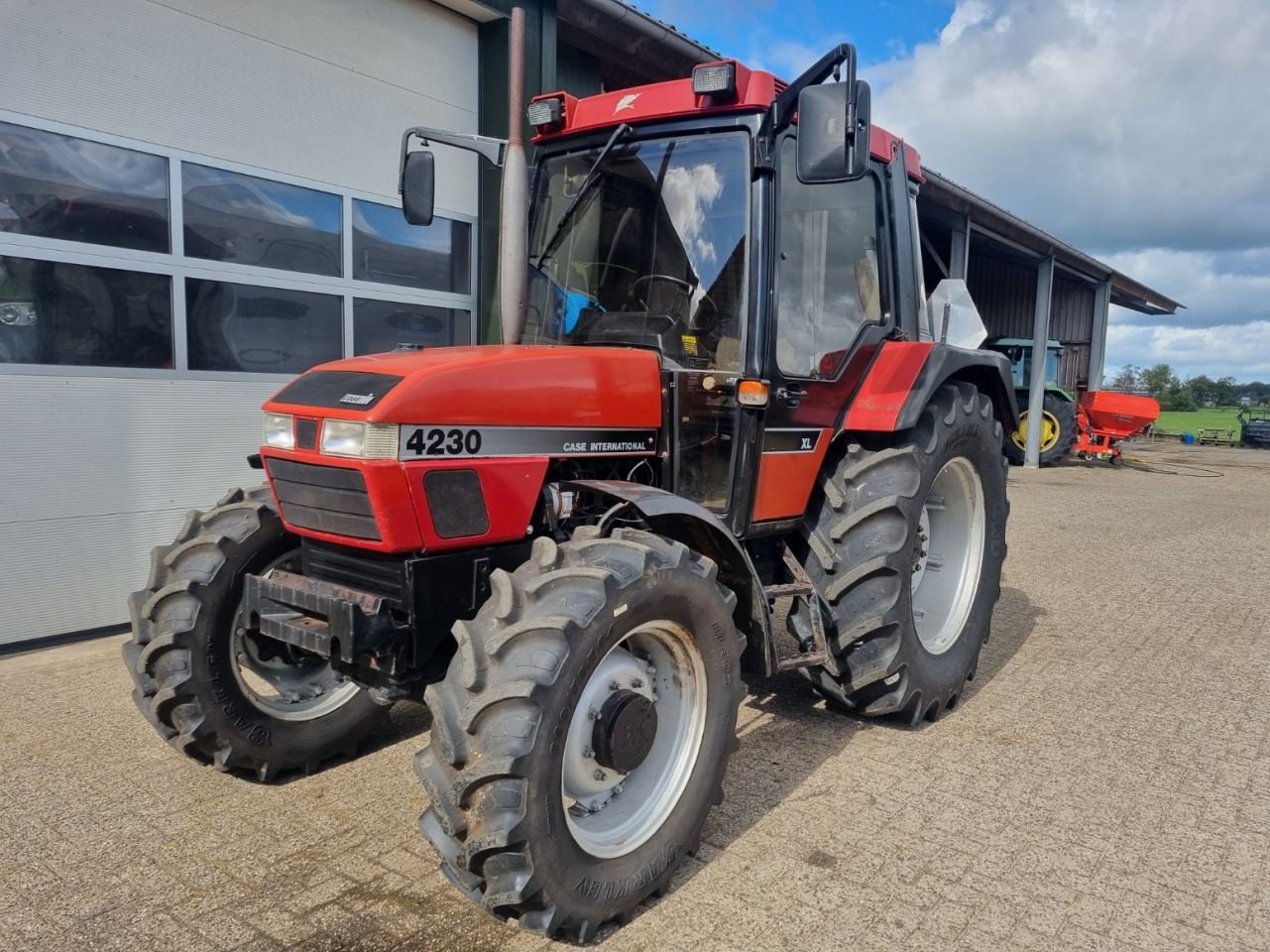 Traktor Türe ait Case IH 4230, Gebrauchtmaschine içinde Halle (resim 2)