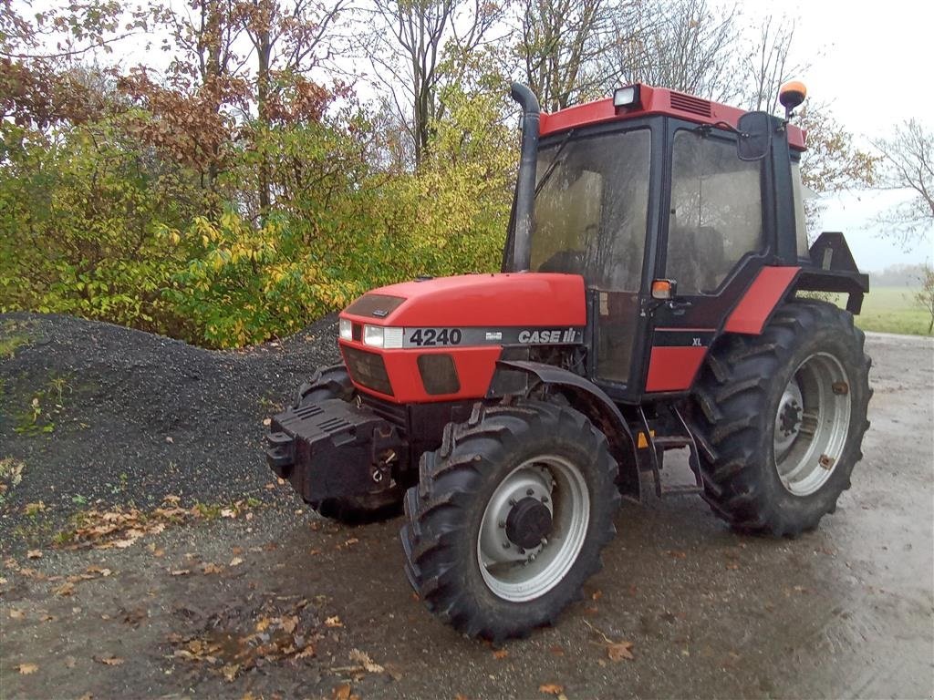 Traktor typu Case IH 4240 XLA, Gebrauchtmaschine w Varde (Zdjęcie 1)