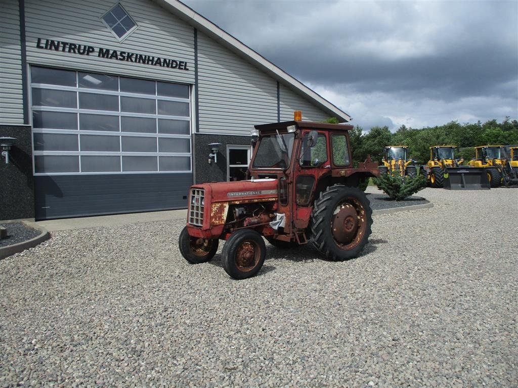 Traktor tip Case IH 444 Motor sidder fast, Gebrauchtmaschine in Lintrup (Poză 8)