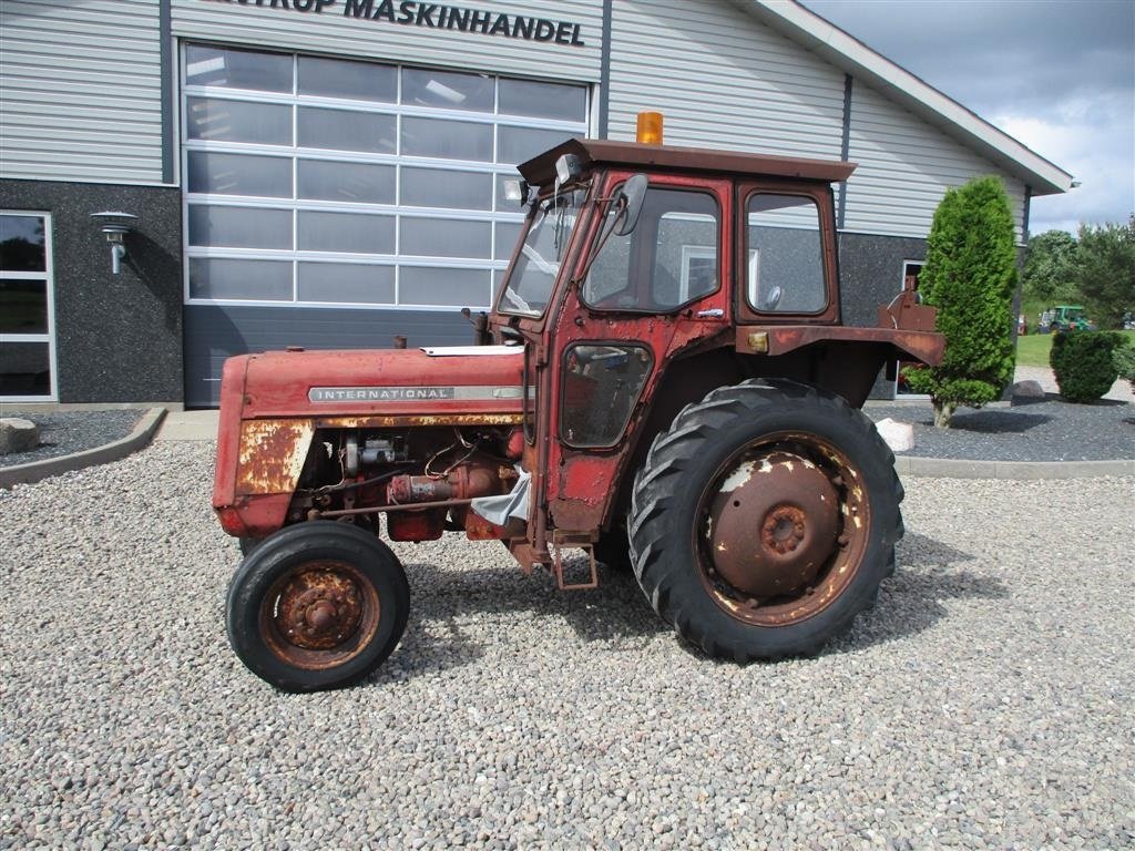 Traktor du type Case IH 444 Motor sidder fast, Gebrauchtmaschine en Lintrup (Photo 1)