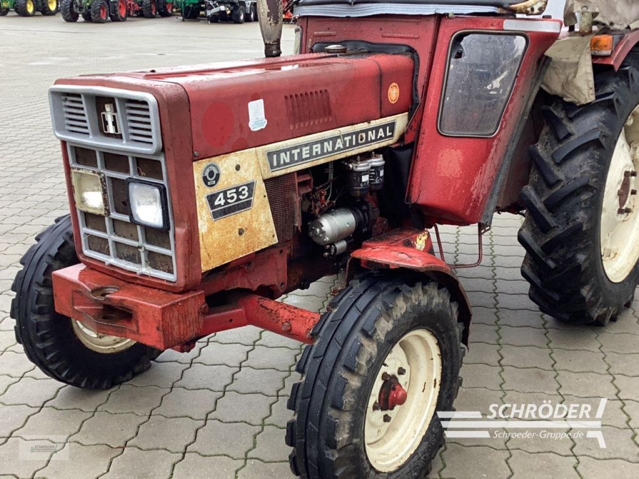 Traktor типа Case IH 453, Gebrauchtmaschine в Wildeshausen (Фотография 11)