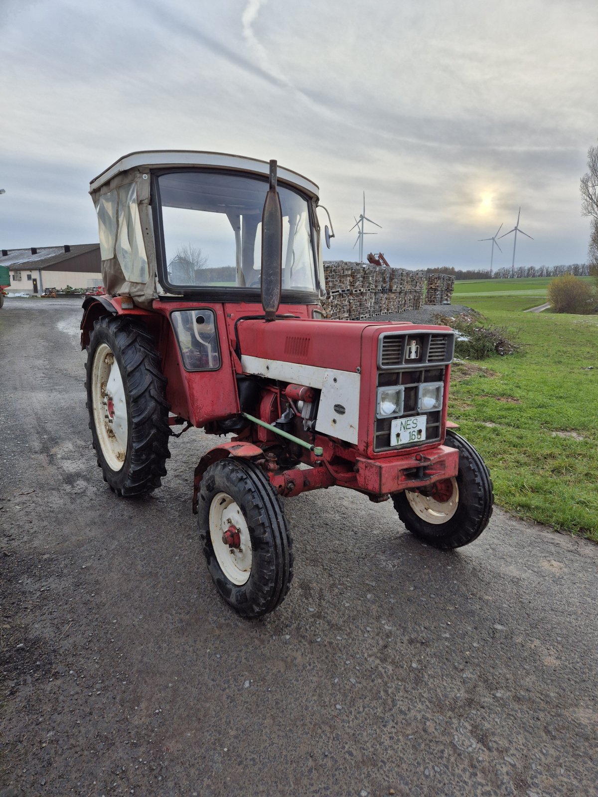 Traktor του τύπου Case IH 453, Gebrauchtmaschine σε Sulzfeld (Φωτογραφία 2)