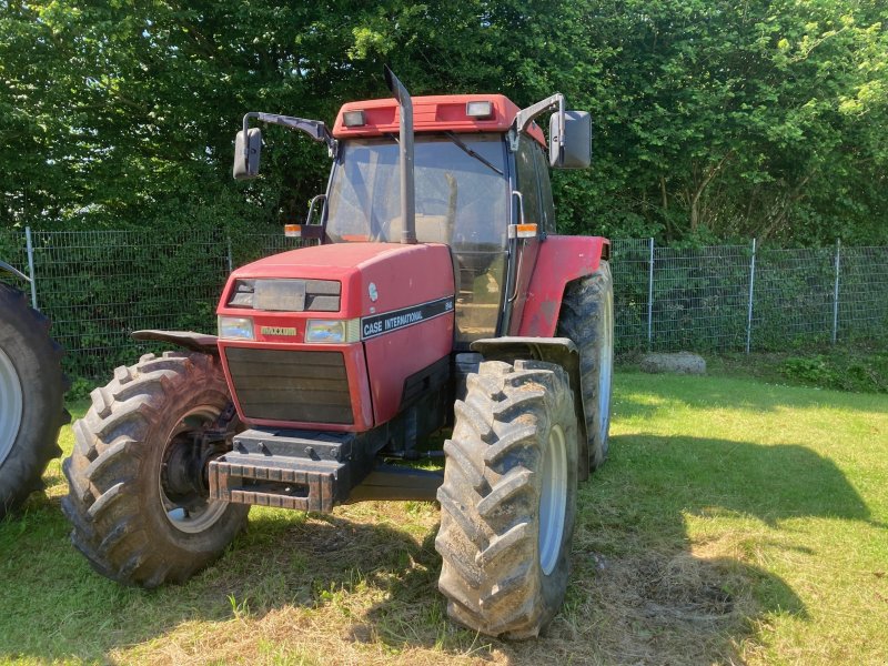 Traktor des Typs Case IH 5140, Gebrauchtmaschine in Eutin (Bild 1)