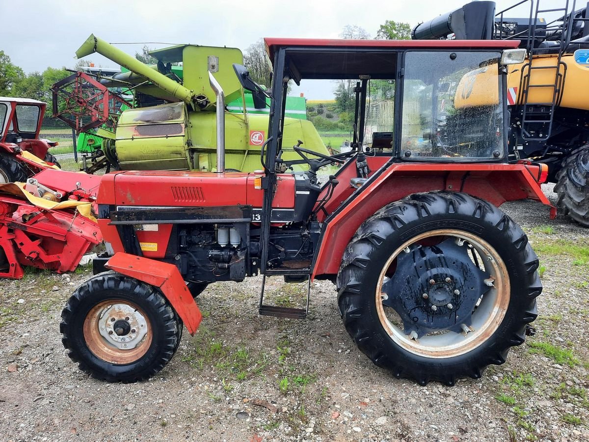 Traktor van het type Case IH 533, Gebrauchtmaschine in Burgkirchen (Foto 2)