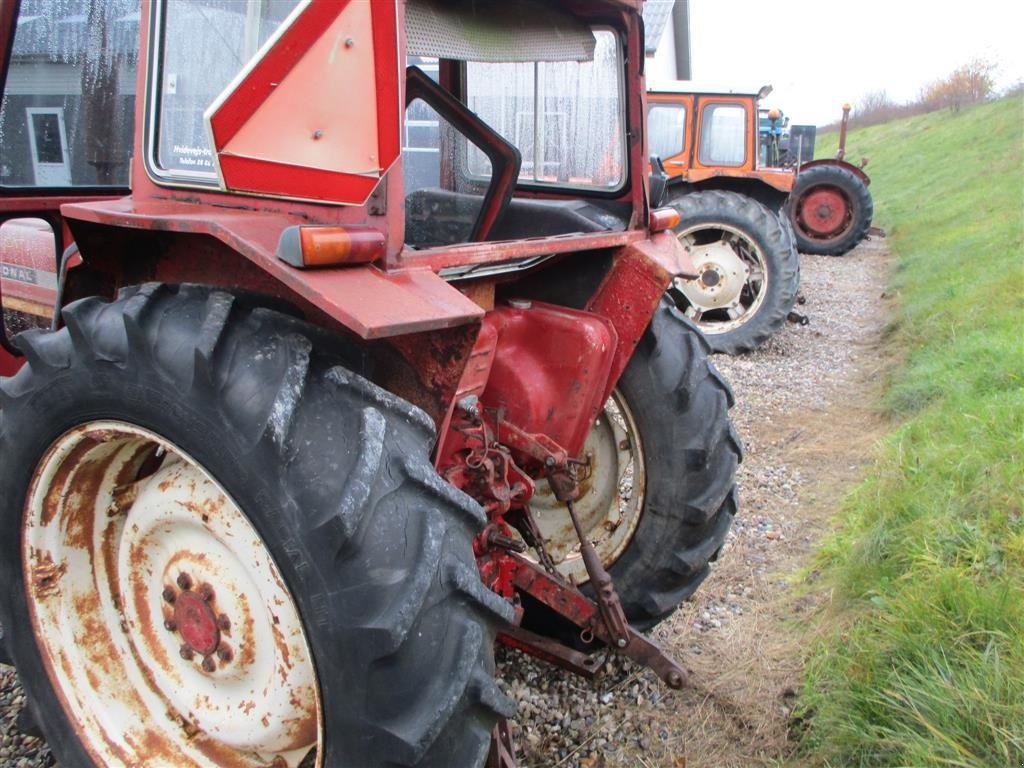 Traktor des Typs Case IH 574 Med Gyro frontlæsser med Greb, Gebrauchtmaschine in Lintrup (Bild 3)