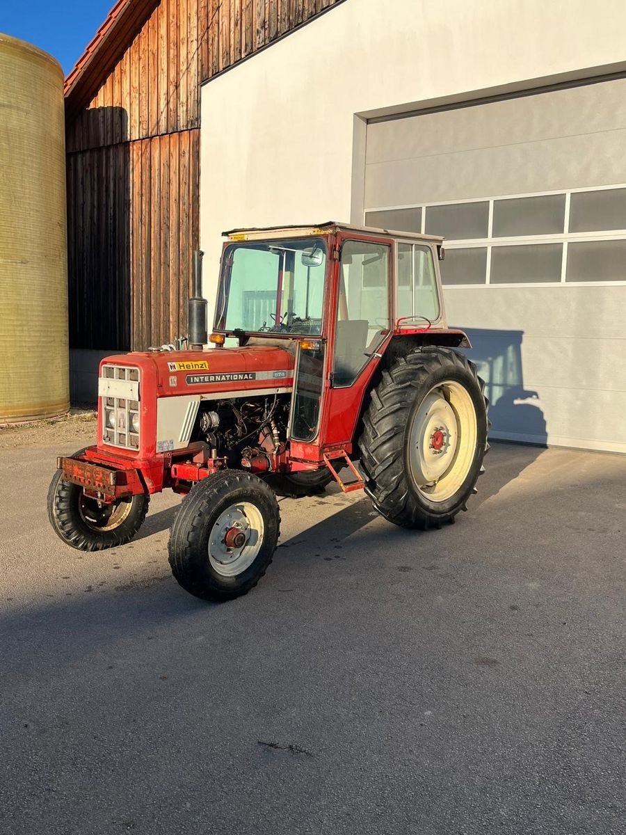 Traktor des Typs Case IH 574, Gebrauchtmaschine in Starrein (Bild 1)