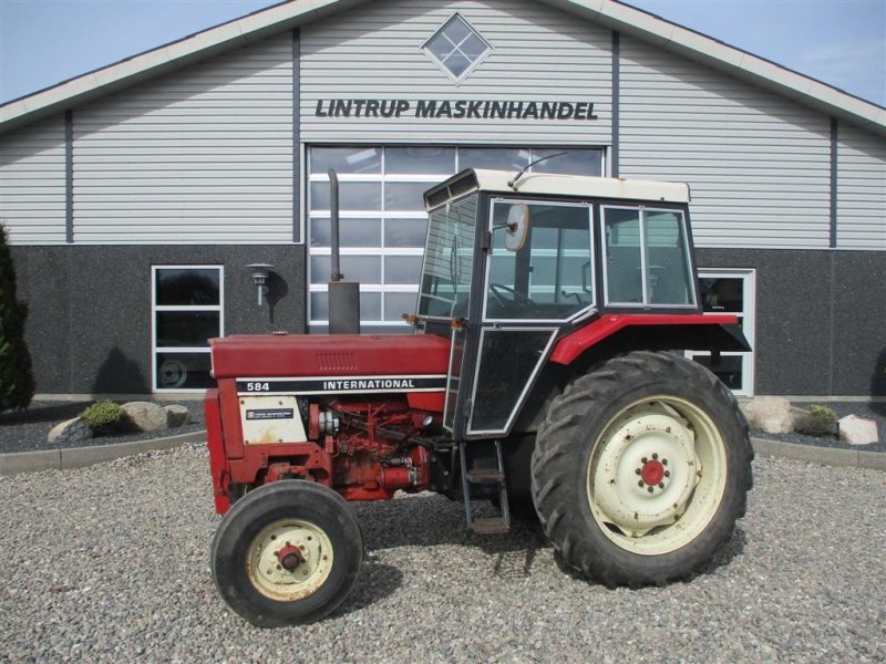 Traktor of the type Case IH 584 Snild lille traktor, Gebrauchtmaschine in Lintrup (Picture 1)