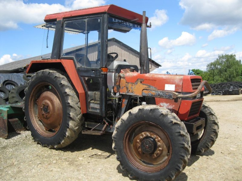 Traktor typu Case IH 633 A 4RM, Gebrauchtmaschine v BRECE (Obrázek 1)