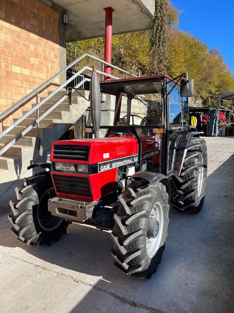 Traktor des Typs Case IH 633, Gebrauchtmaschine in Helgisried (Bild 2)