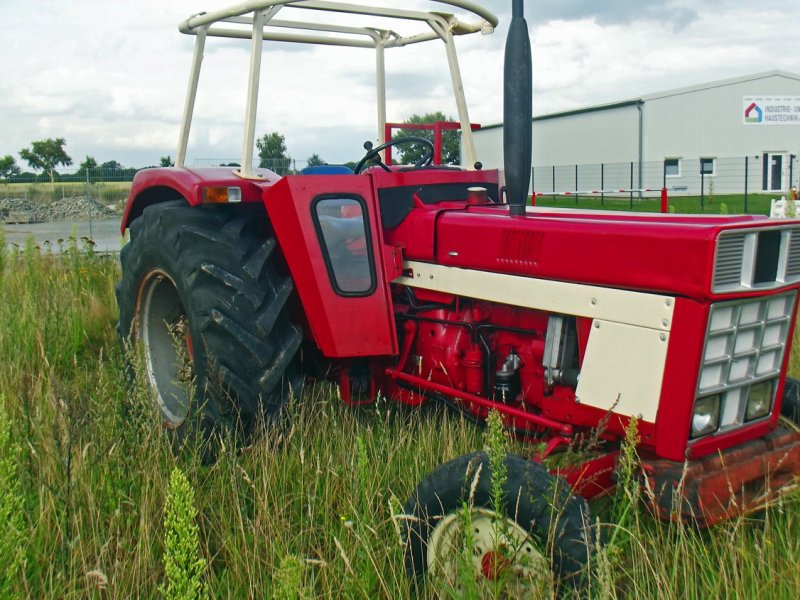 Traktor Türe ait Case IH 644, Gebrauchtmaschine içinde Mittelsdorf (resim 1)