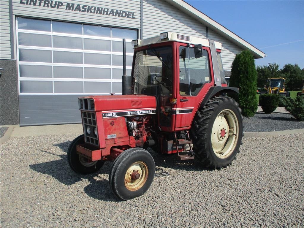 Traktor от тип Case IH 685XL Med ny generator og batteri, Gebrauchtmaschine в Lintrup (Снимка 2)