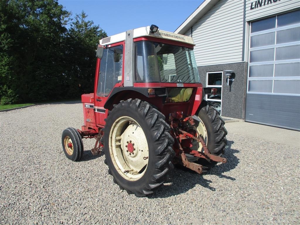 Traktor van het type Case IH 685XL Med ny generator og batteri, Gebrauchtmaschine in Lintrup (Foto 3)