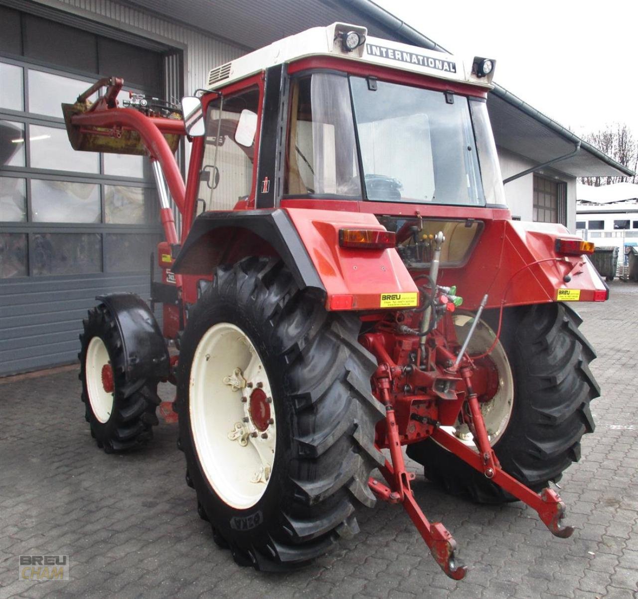 Traktor des Typs Case IH 743 XLA, Gebrauchtmaschine in Cham (Bild 4)