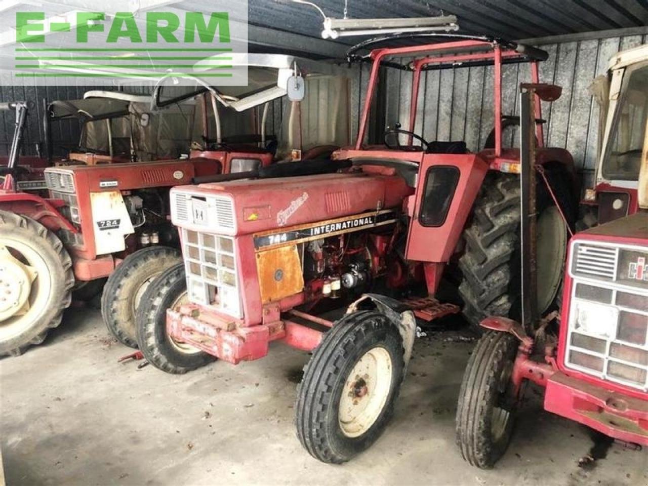 Traktor van het type Case IH 744, Gebrauchtmaschine in Steffenberg (Foto 1)